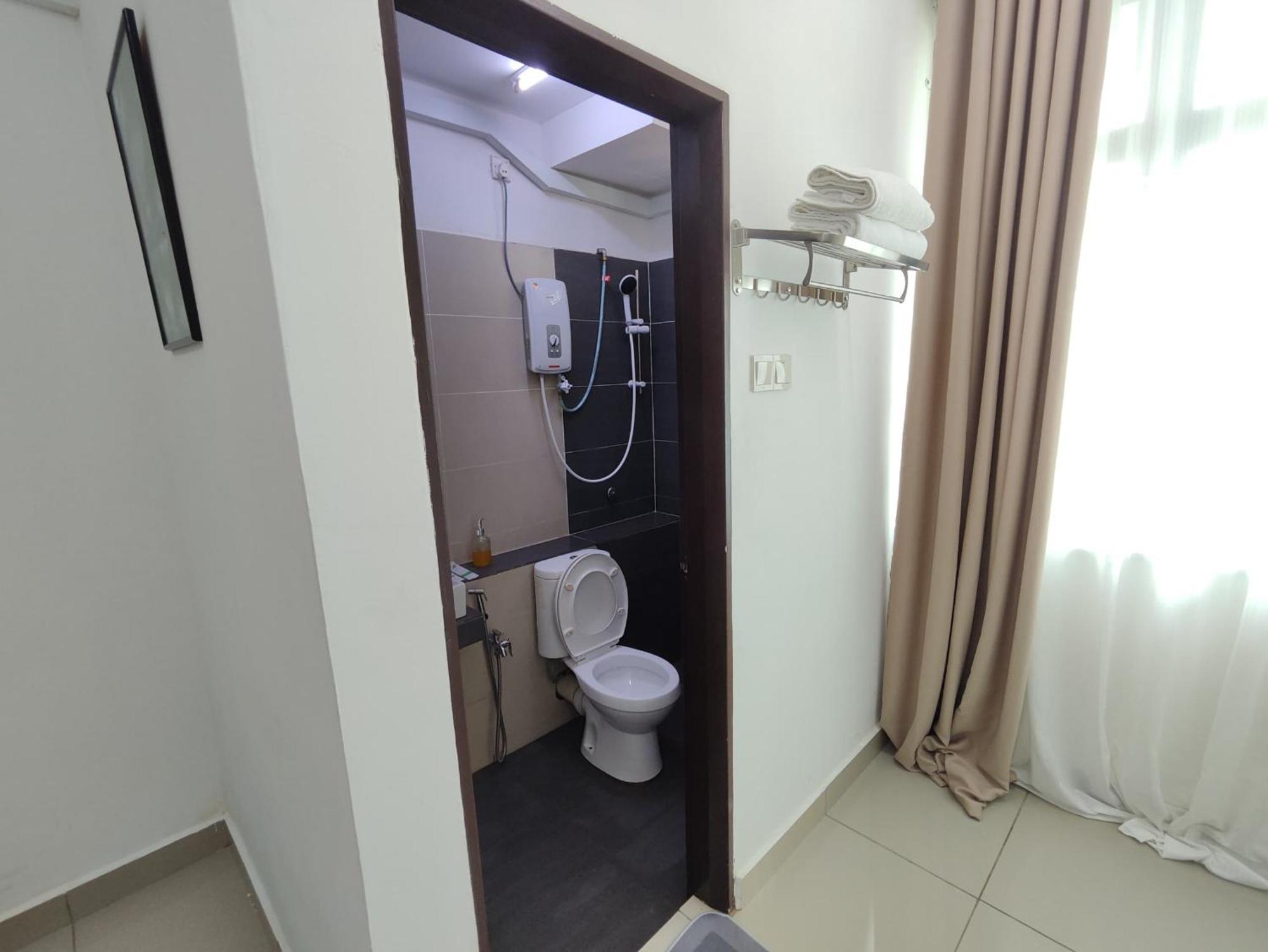Homestay Studio Apartment Bentara Suite, Kompleks Mutiara Gua Musang Exterior foto