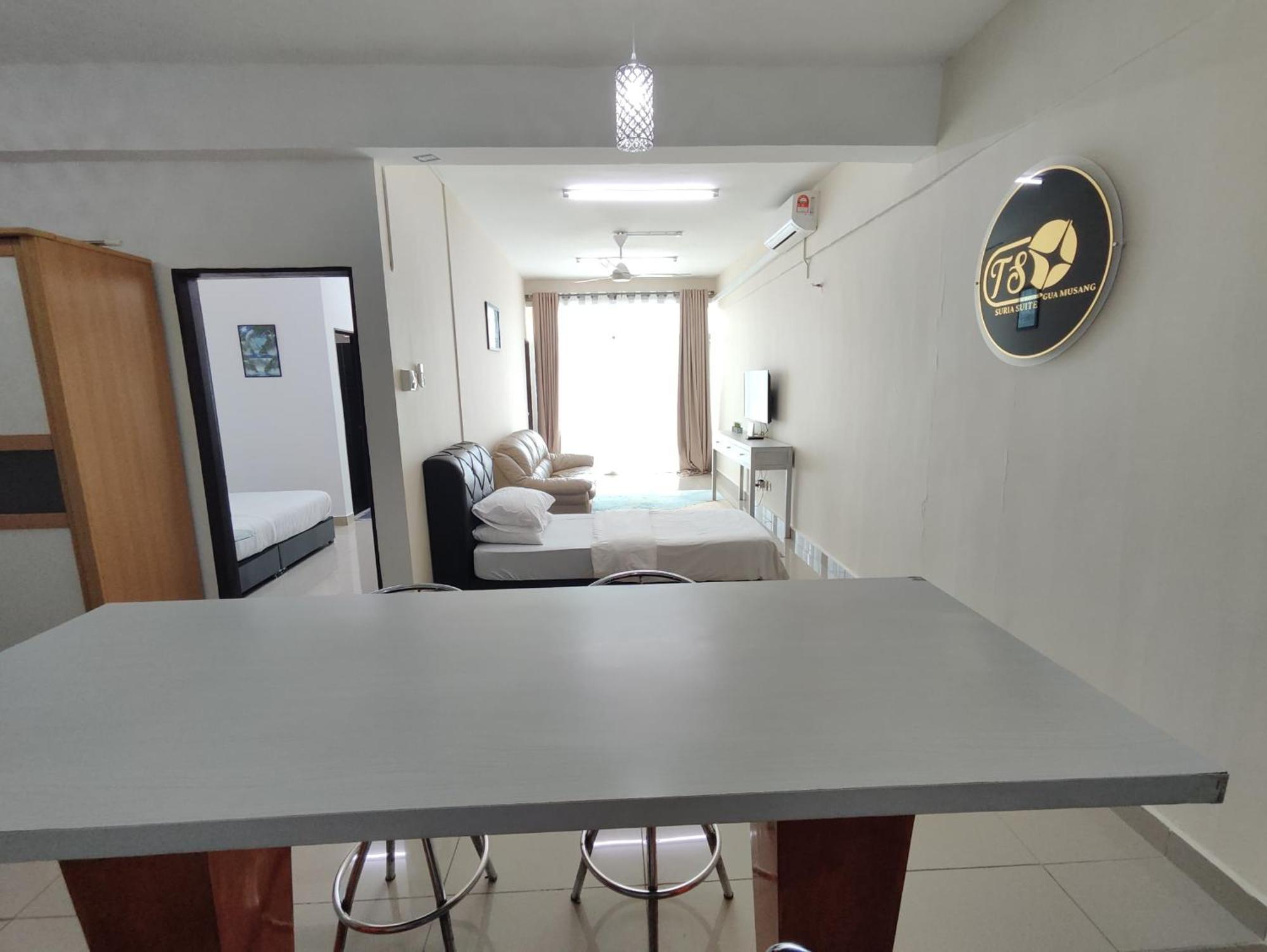 Homestay Studio Apartment Bentara Suite, Kompleks Mutiara Gua Musang Exterior foto